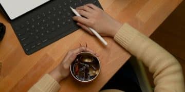 The $10,000 Blogging Challenge: Create a Profitable Blog in 1 Year - Cover Image