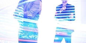 Robo-Advisors vs. Traditional Advisors: Who's Winning in Today's Market? - Cover Image